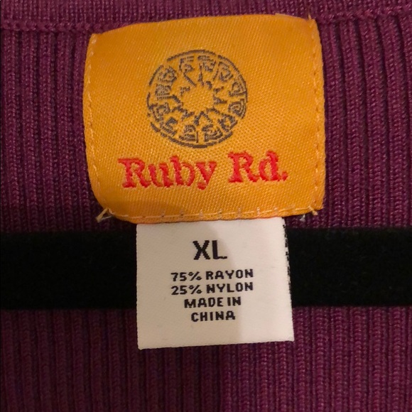 Ruby Rd Women’s Tank Sweater with Embellishments - Picture 3 of 5